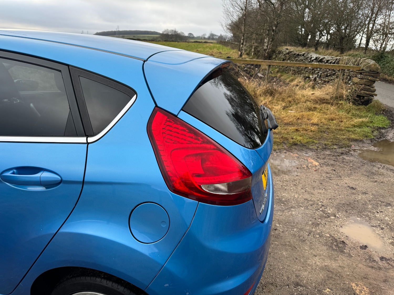 Used Ford Fiesta 2011 for sale - 76950782: Photo 15