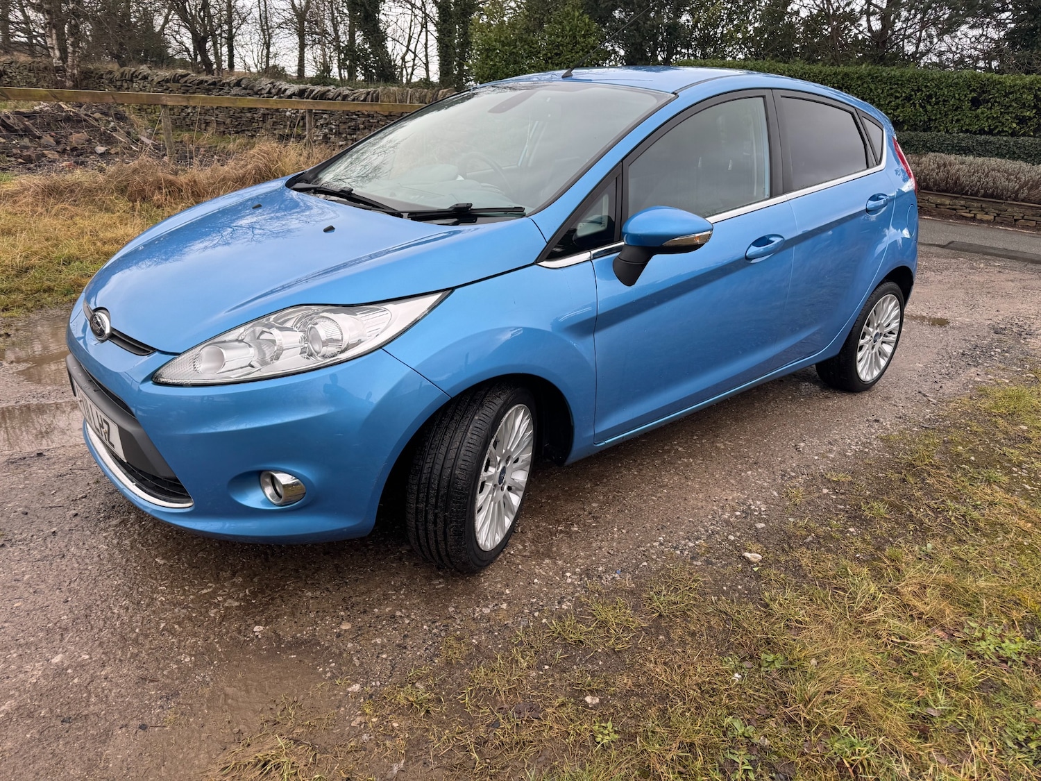 Used Ford Fiesta 2011 for sale - 76950782: Photo 2
