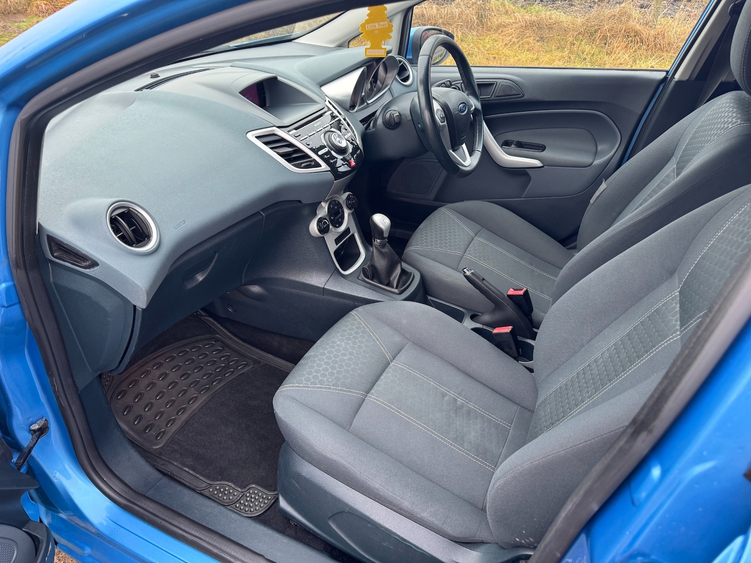 Used Ford Fiesta 2011 for sale - 76950782: Photo 25