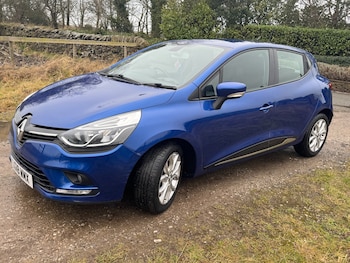 Used Renault Clio 2018 for sale - 77485322: Photo