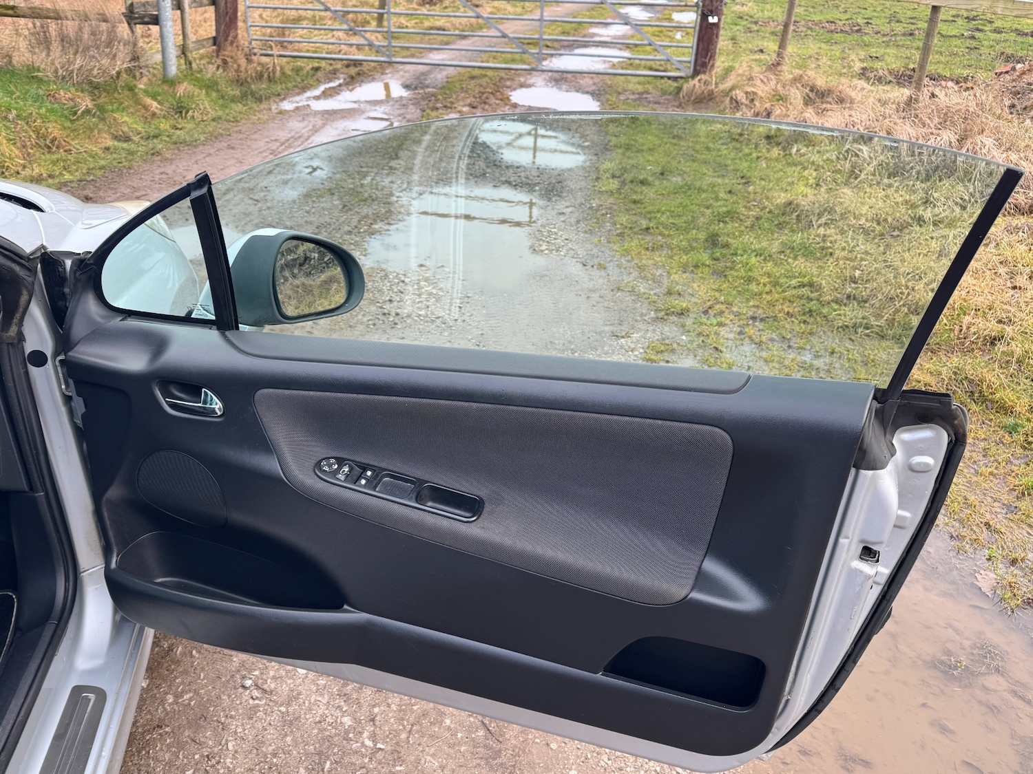 Used Peugeot 207 2007 for sale - 77546084: Photo 16