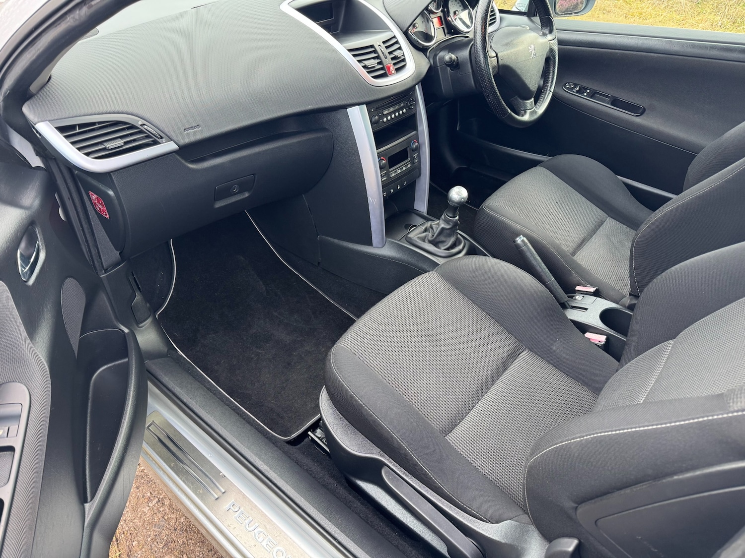 Used Peugeot 207 2007 for sale - 77546084: Photo 24