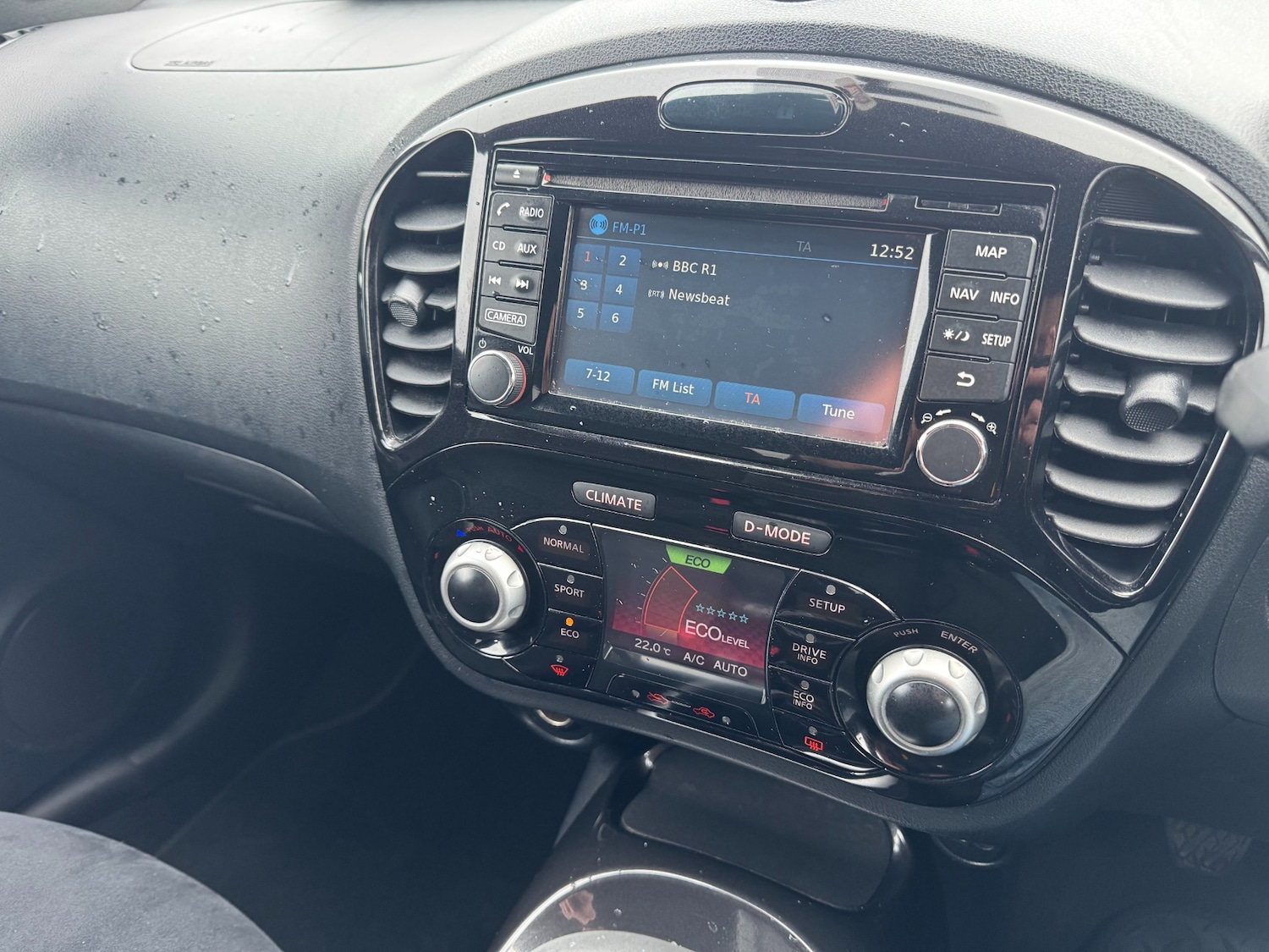 Used Nissan Juke 2014 for sale - 76859905: Photo 30