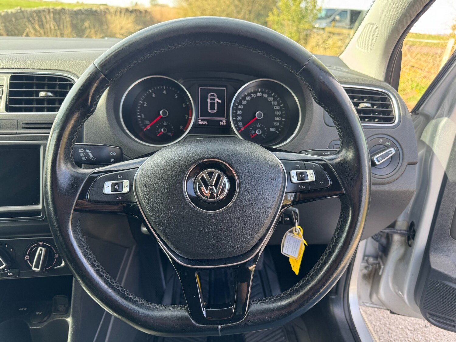 Used Volkswagen Polo 2015 for sale - 78012657: Photo 14