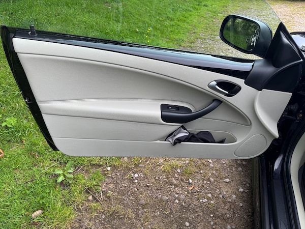 Used Saab 9-3 2010 for sale - 75105886: Photo 19