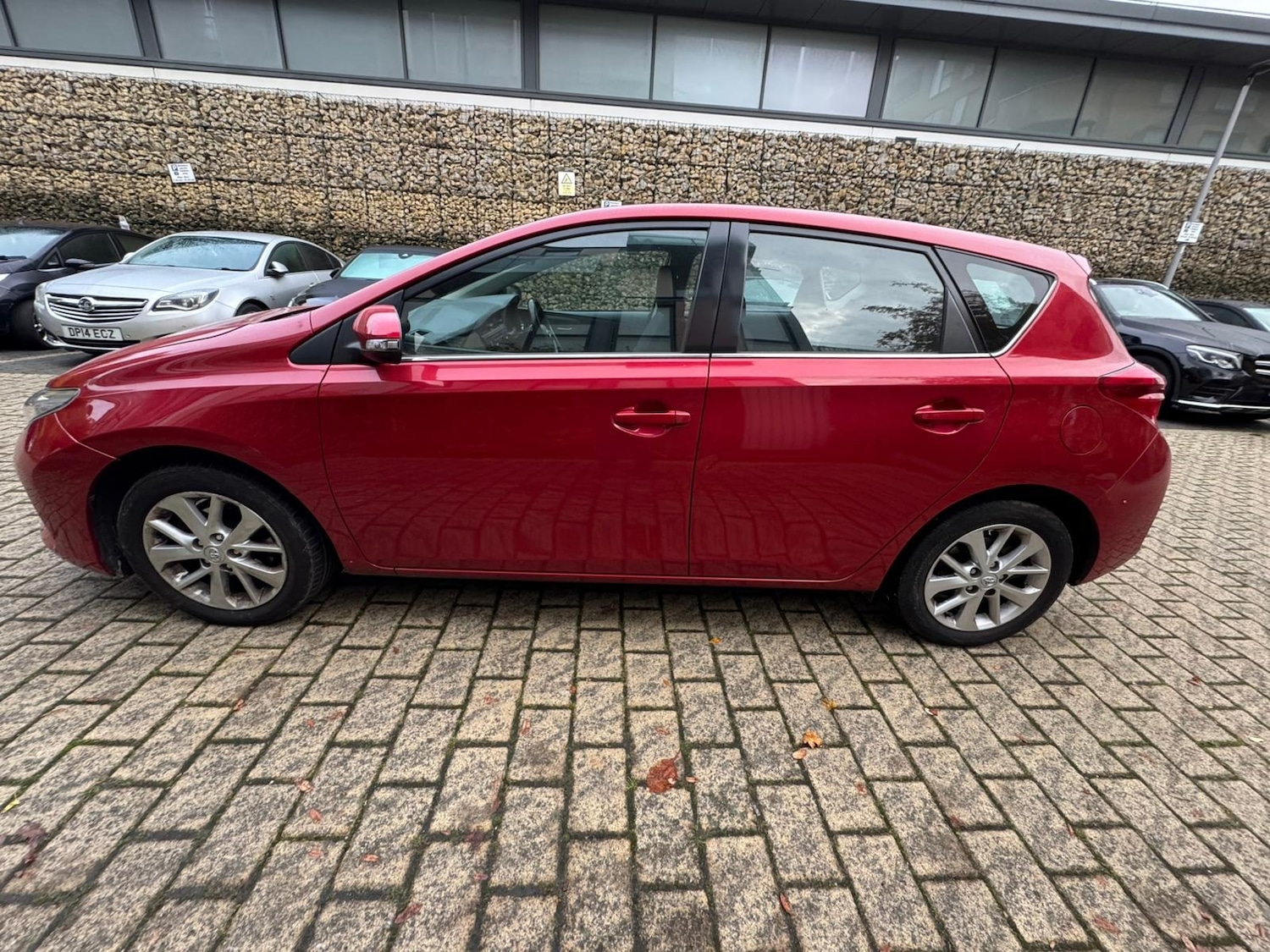 Used Toyota Auris 2013 for sale - 76343844: Photo 5