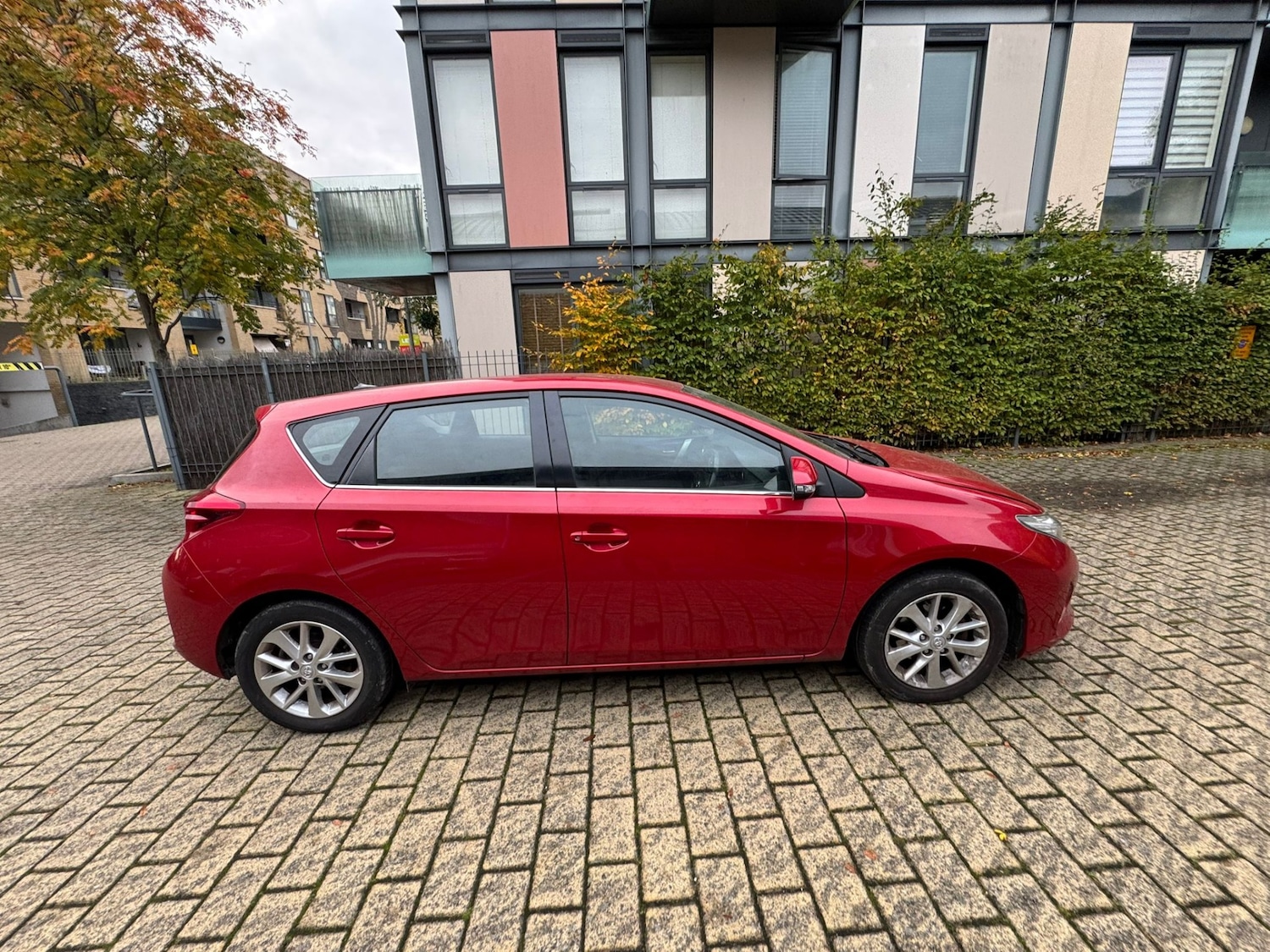 Used Toyota Auris 2013 for sale - 76343844: Photo 9