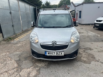 Used Vauxhall Combo 2017 for sale - 75988243: Photo