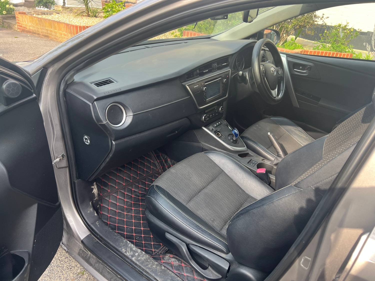 Vehicle 10