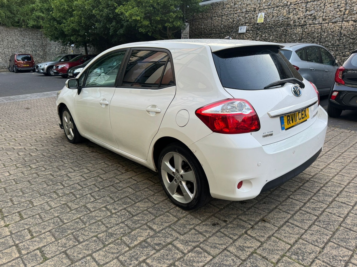 Vehicle 5