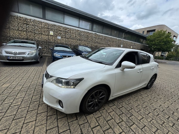 Used Lexus CT 2011 for sale - 75613961: Photo 3