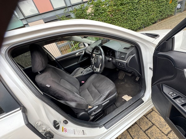 Used Lexus CT 2011 for sale - 75613961: Photo 9