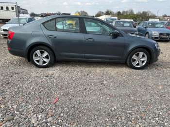 Used Skoda Octavia 2014 for sale - 74250355: Photo