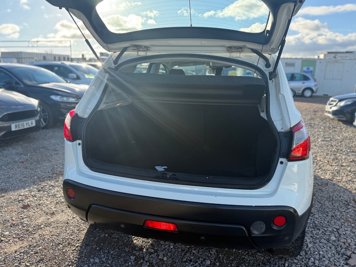 Used Nissan Qashqai 2010 for sale - 76935497: Photo 11