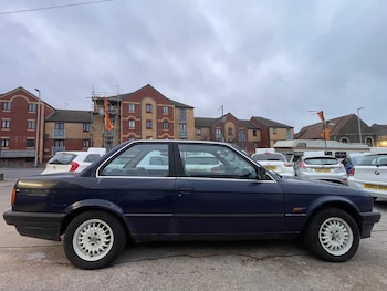 Used BMW 3 Series 1990 for sale - 76382605: Photo