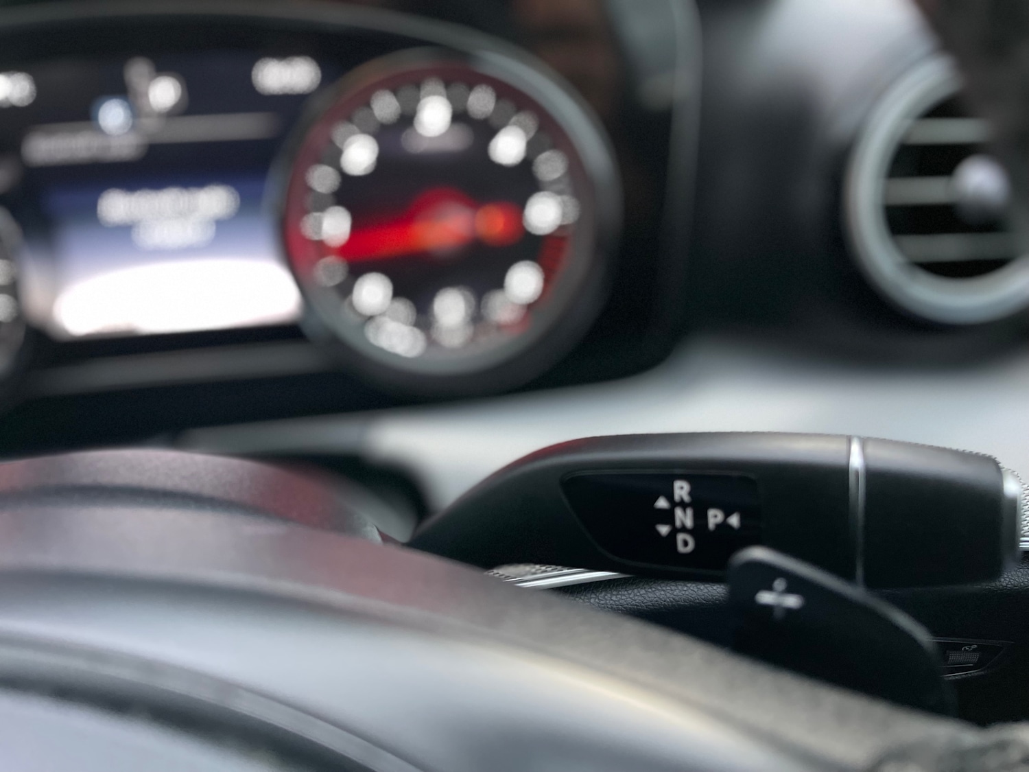 Used Mercedes-Benz E Class 2017 for sale - 76382493: Photo 26