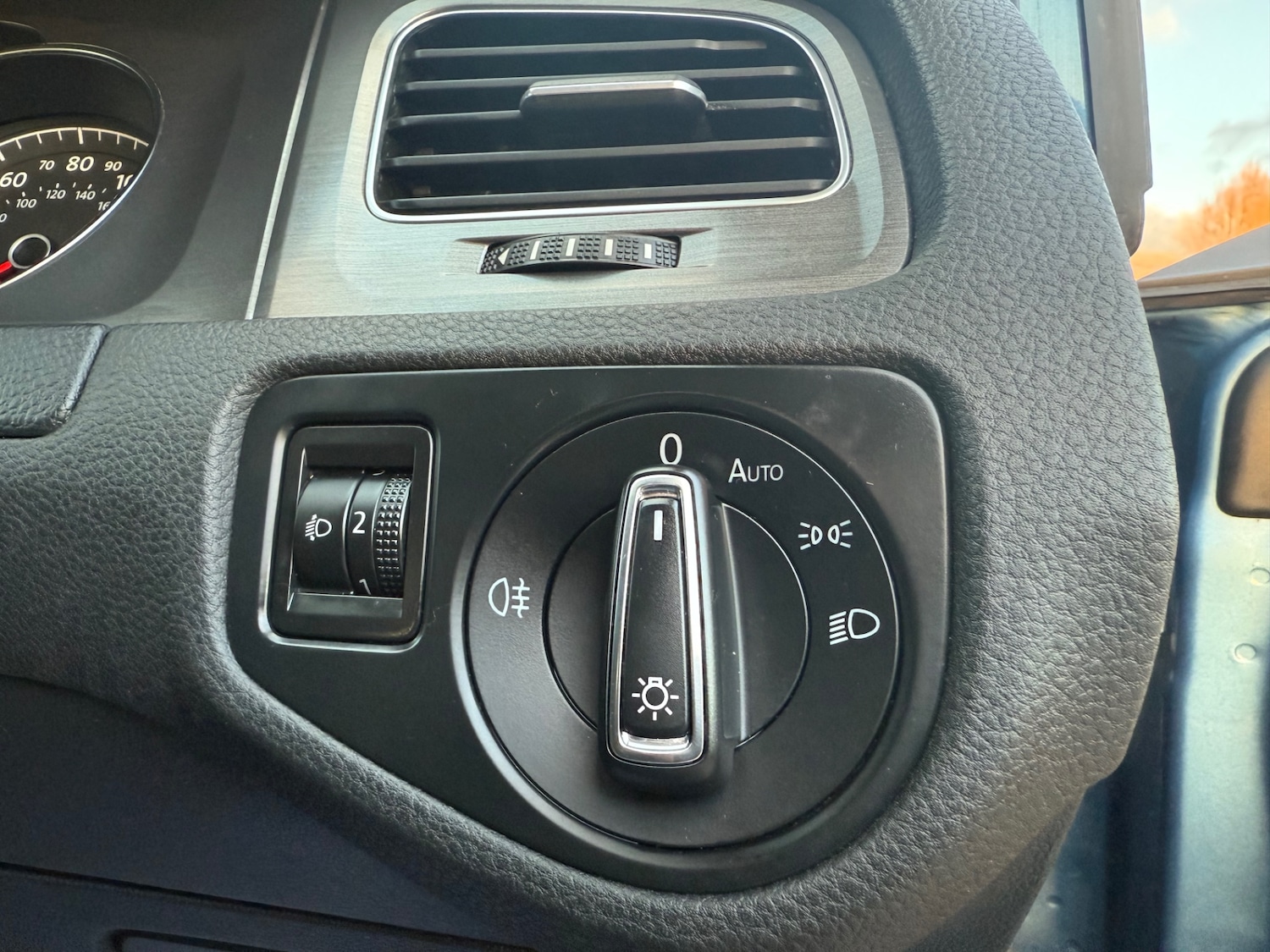 Used Volkswagen Golf 2013 for sale - 76625654: Photo 23