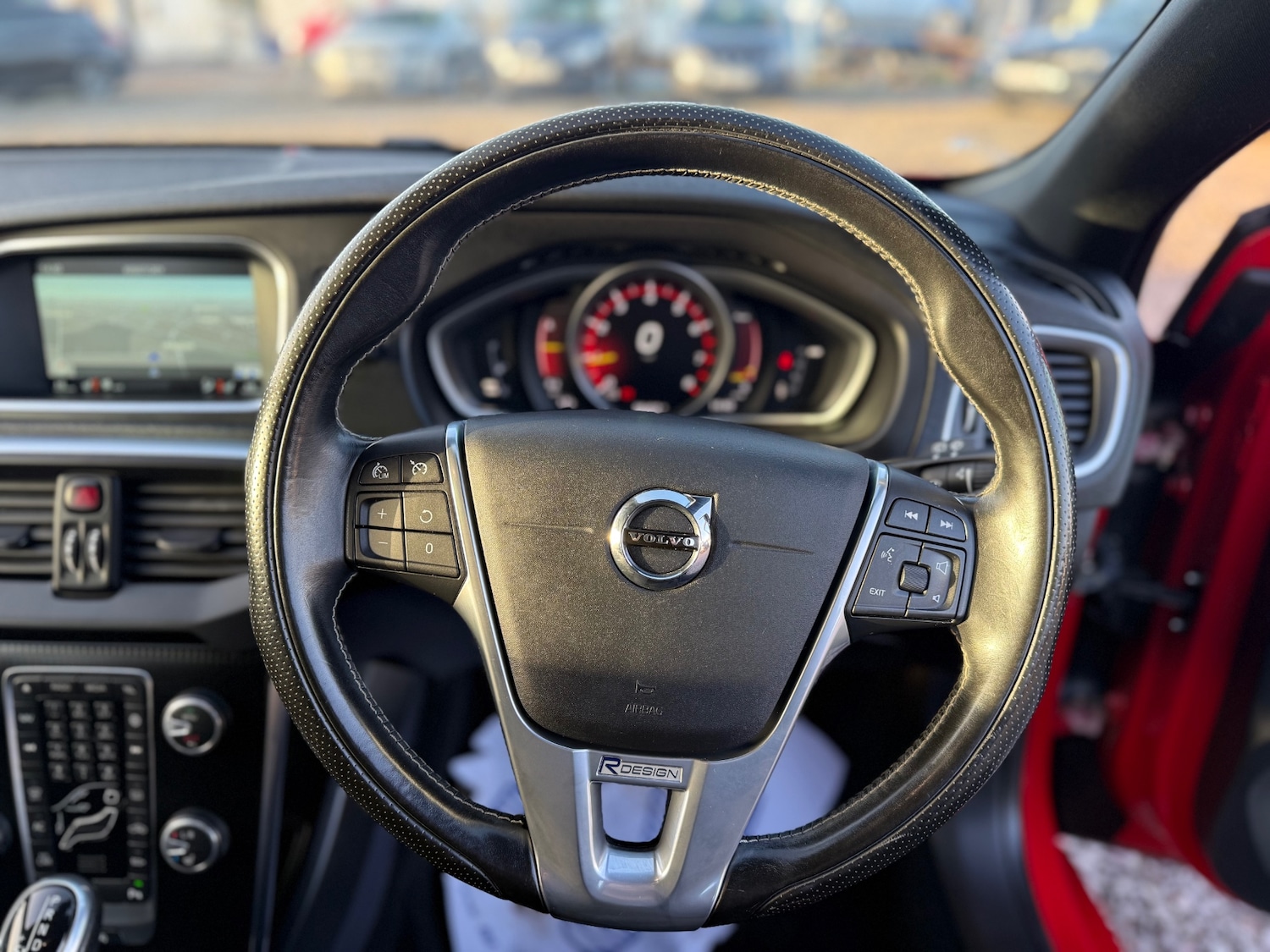 Used Volvo V40 2016 for sale - 76893659: Photo 20