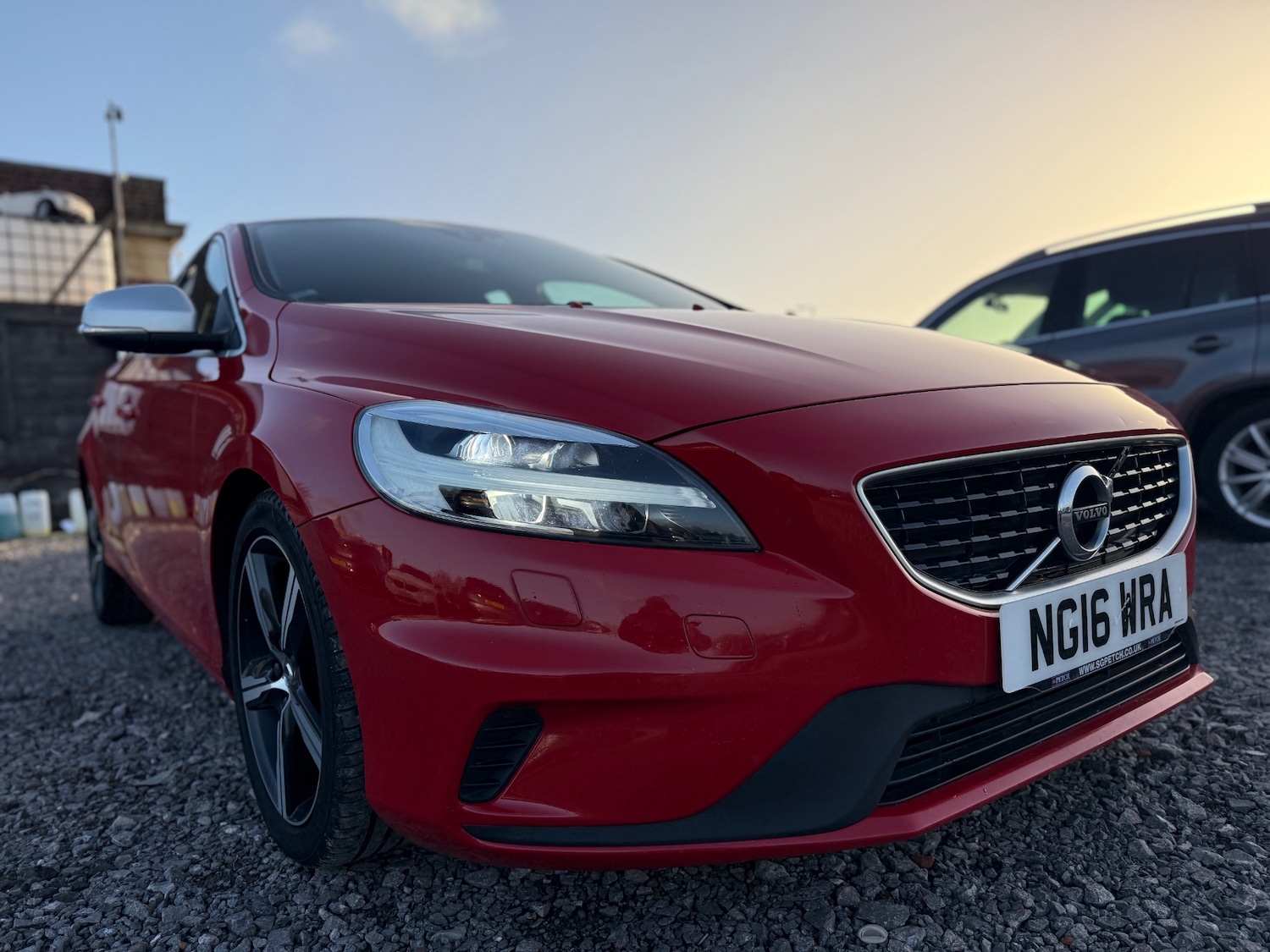 Used Volvo V40 2016 for sale - 76893659: Photo 4