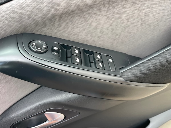Used Citroen C4 Picasso 2013 for sale - 75443452: Photo 22
