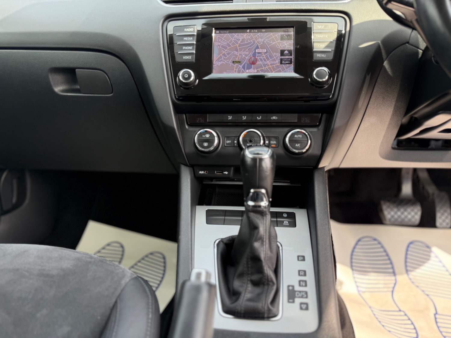 Vehicle 28