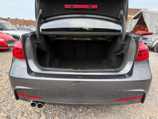 Used BMW 3 Series 2018 for sale - 75583236: Photo 11