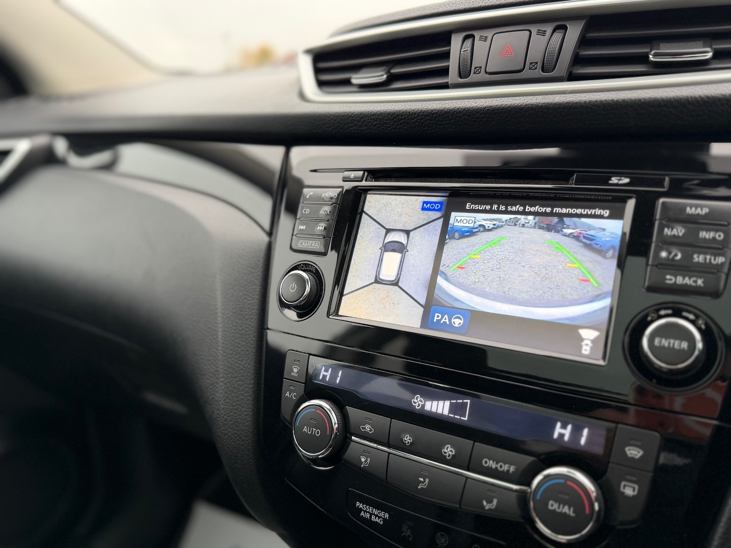 Used Nissan Qashqai 2015 for sale - 76274346: Photo 15