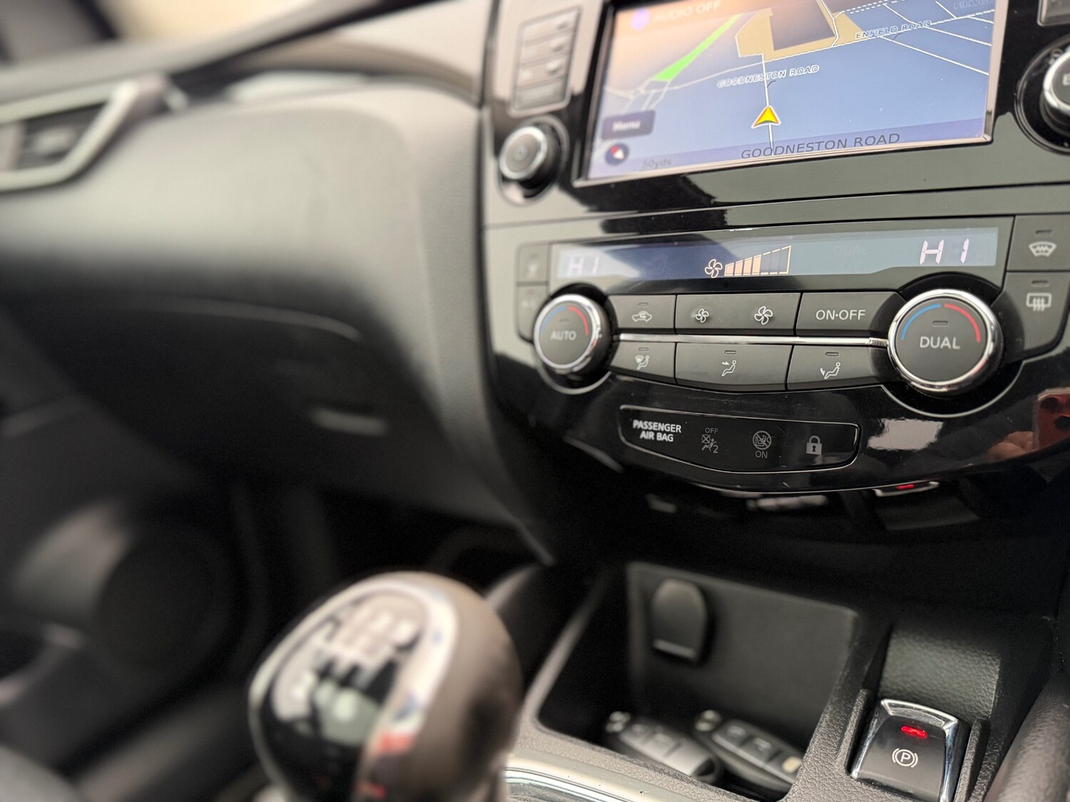 Used Nissan Qashqai 2015 for sale - 76274346: Photo 16