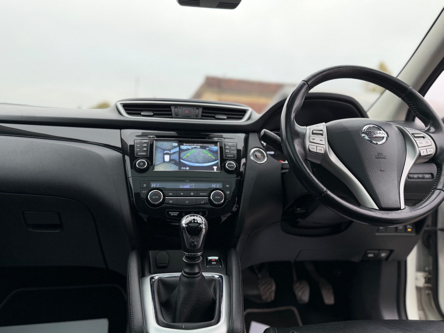 Used Nissan Qashqai 2015 for sale - 76274346: Photo 23