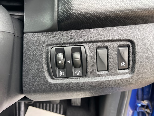 Used Renault Clio 2019 for sale - 75470968: Photo 17