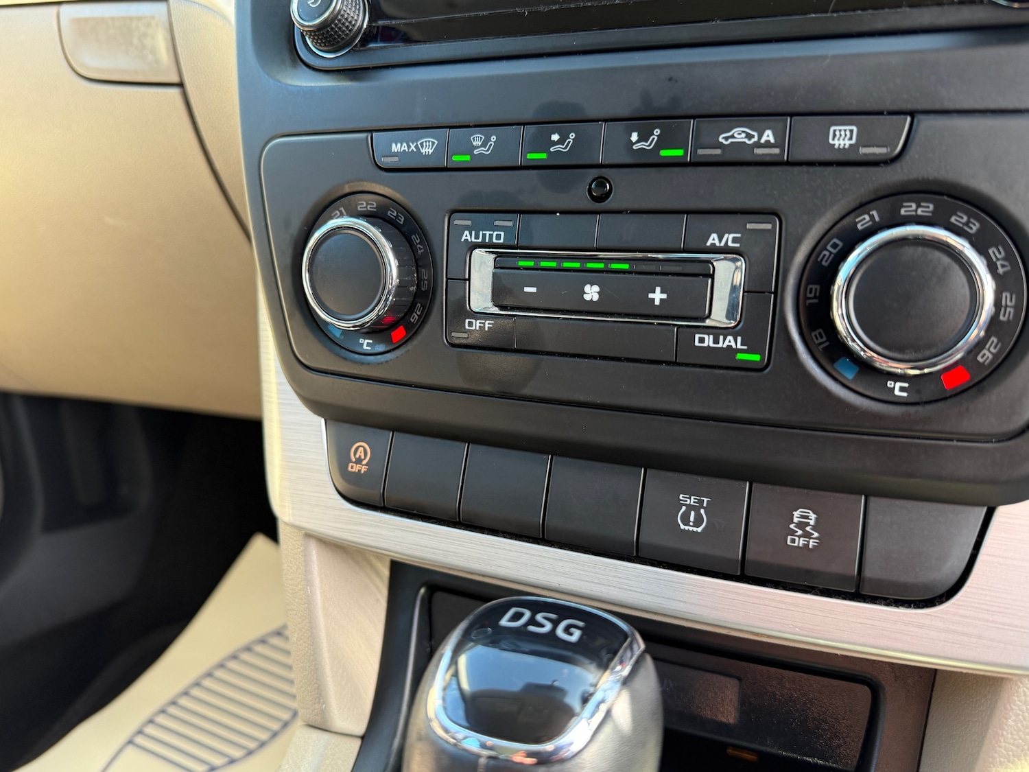 Used Skoda Yeti 2016 for sale - 76392354: Photo 11