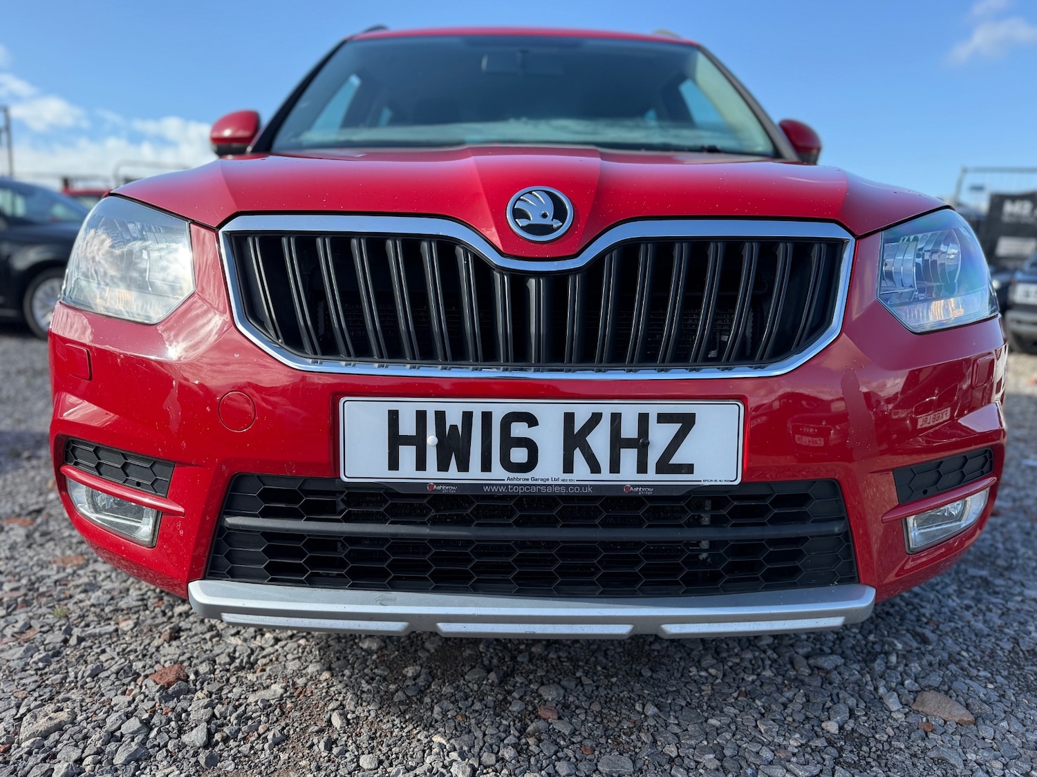 Used Skoda Yeti 2016 for sale - 76392354: Photo 2