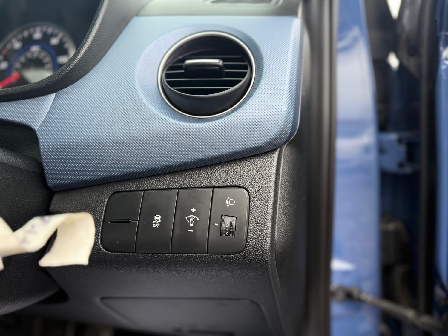 Used Hyundai i10 2015 for sale - 76984207: Photo 16