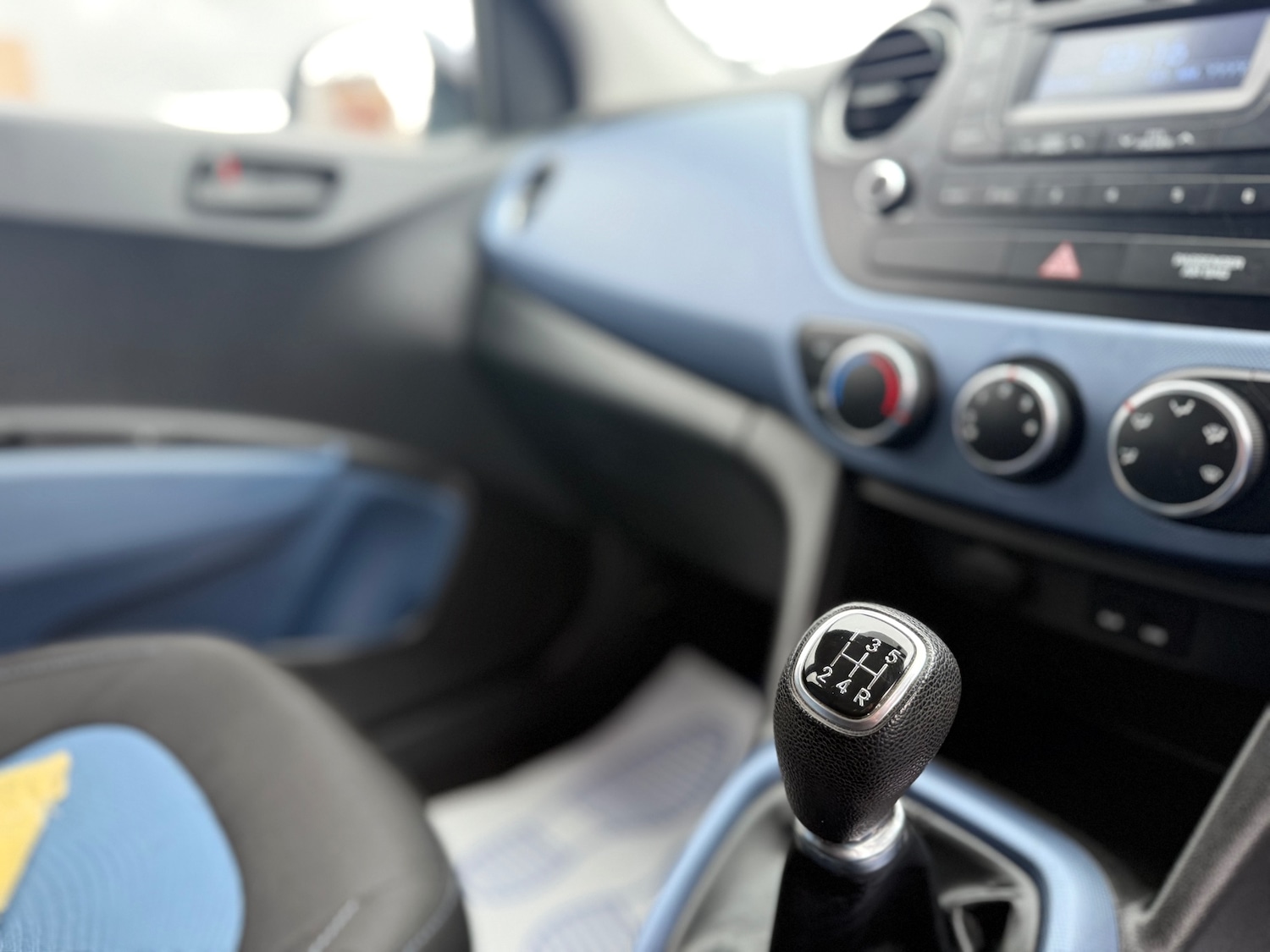 Used Hyundai i10 2015 for sale - 76984207: Photo 18