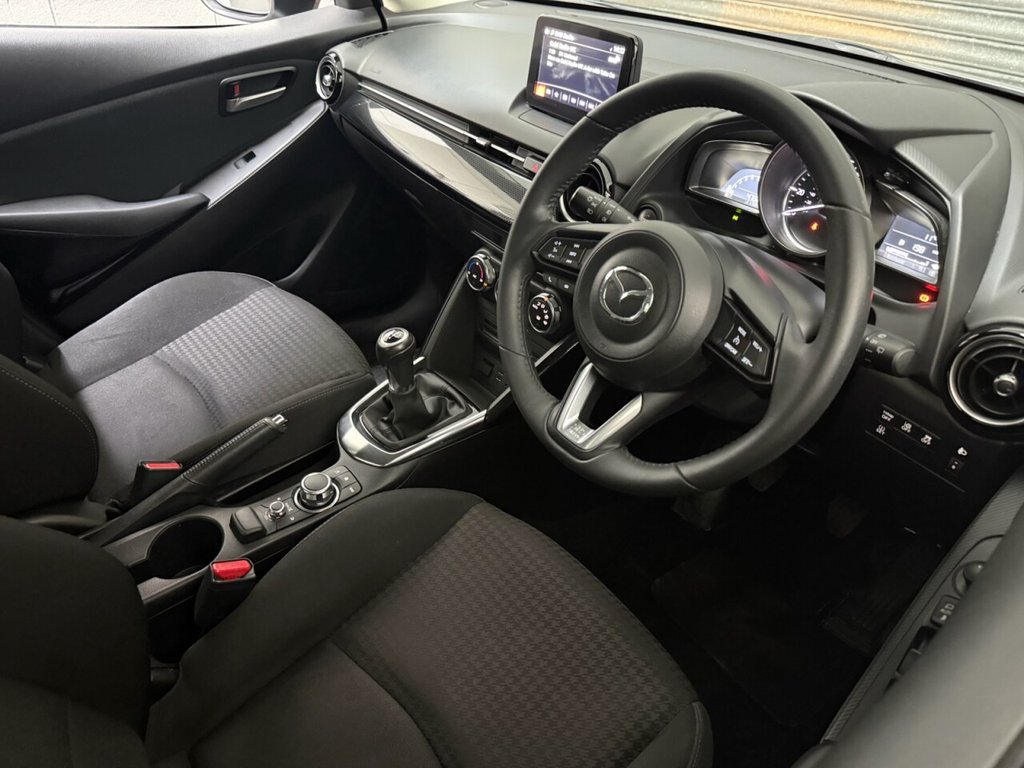 Used Mazda Mazda2 2018 for sale - 76883099: Photo 10