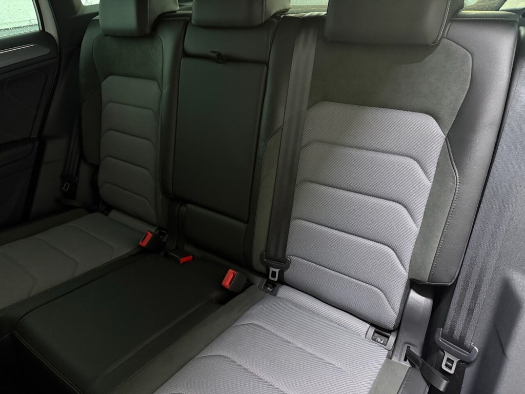 Used Volkswagen Tiguan 2019 for sale - 76962101: Photo 28