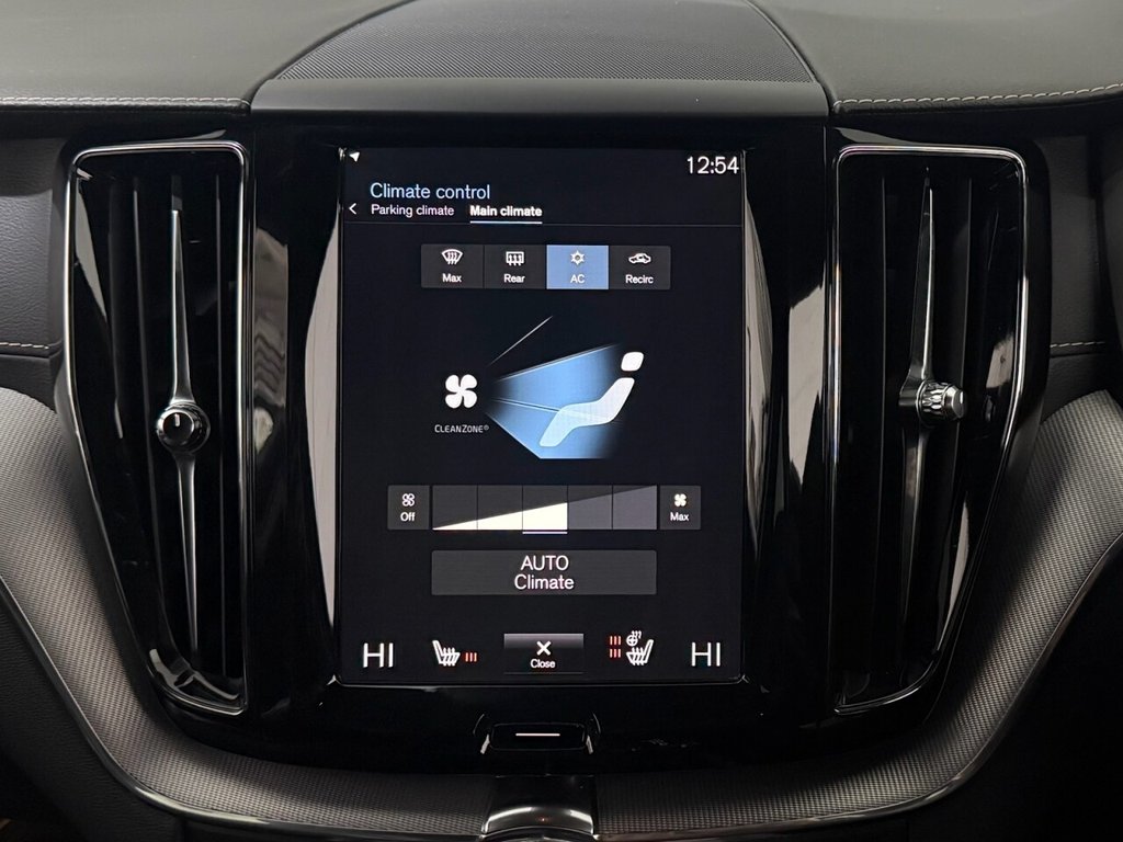 Used Volvo XC60 2018 for sale - 76883344: Photo 18