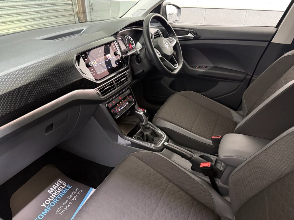 Used Volkswagen T-Cross 2020 for sale - 76883135: Photo 2