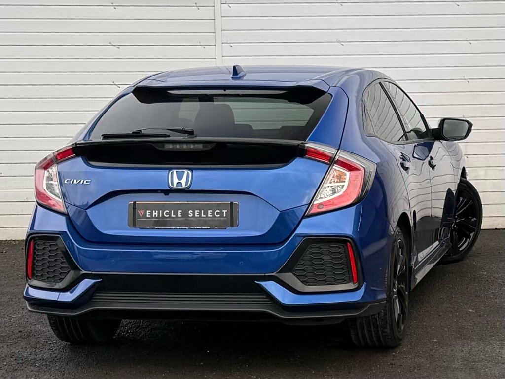 Used Honda Civic 2019 for sale - 77139548: Photo 9
