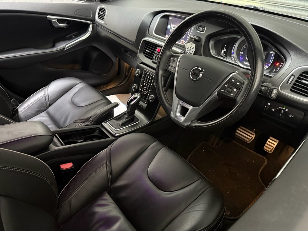 Used Volvo V40 2019 for sale - 77172083: Photo 12