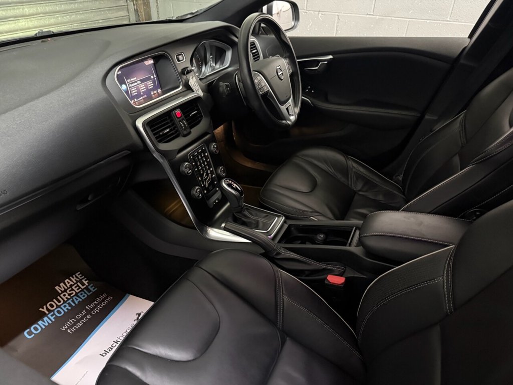 Used Volvo V40 2019 for sale - 77172083: Photo 16