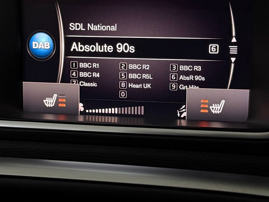 Used Volvo V40 2019 for sale - 77172083: Photo 5