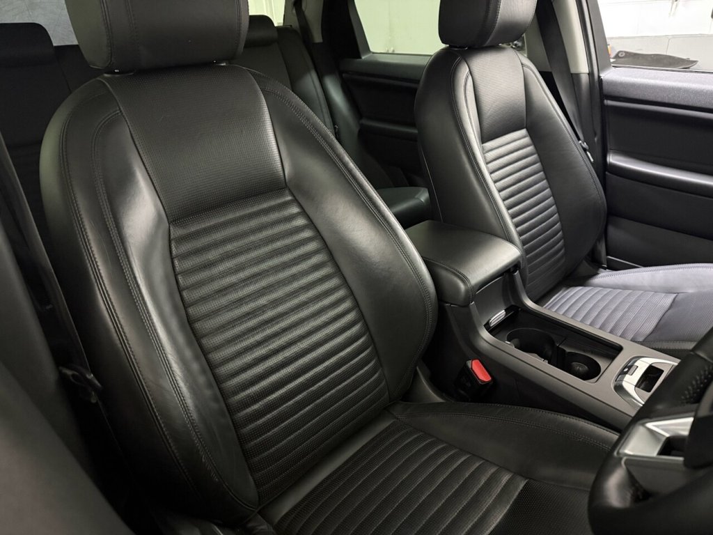 Used Land Rover Discovery Sport 2016 for sale - 76950191: Photo 12