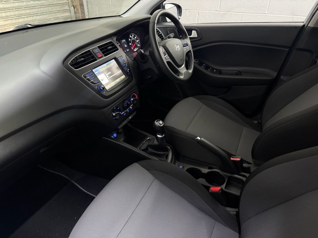 Used Hyundai i20 2020 for sale - 77307407: Photo 14