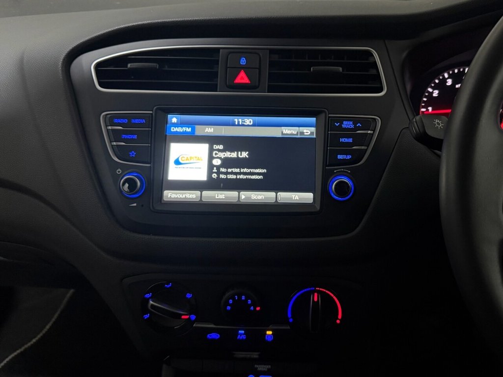 Used Hyundai i20 2020 for sale - 77307407: Photo 16