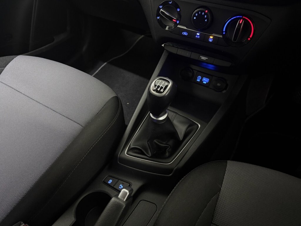 Used Hyundai i20 2020 for sale - 77307407: Photo 20