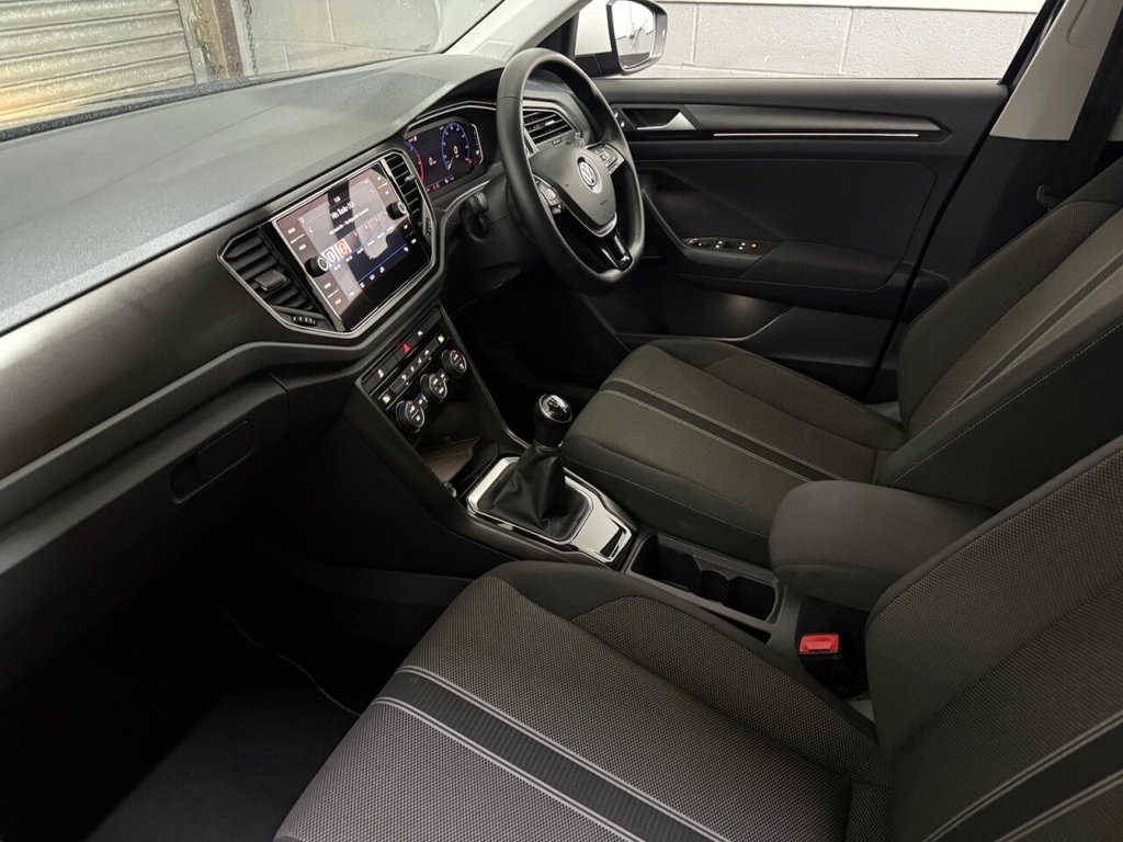 Used Volkswagen T-Roc 2019 for sale - 77218634: Photo 16