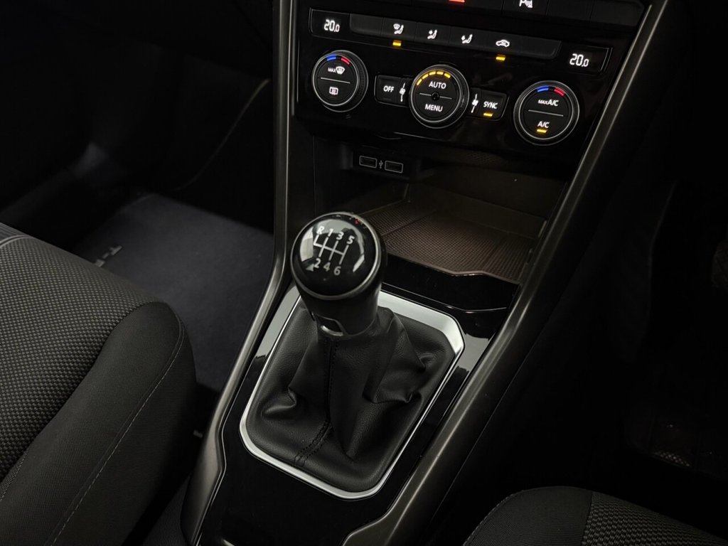 Used Volkswagen T-Roc 2019 for sale - 77218634: Photo 23