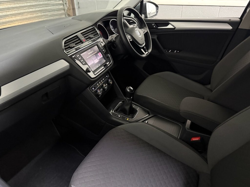 Used Volkswagen Tiguan 2016 for sale - 77218586: Photo 16