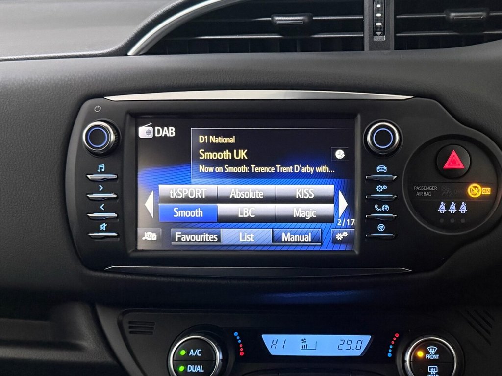 Used Toyota Yaris 2019 for sale - 76883136: Photo 18